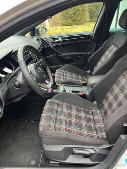 VW Golf VII Gti Performance 169kw ZAMLUVENO - 13