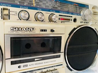 Radiomagnetofon/boombox Sharp GF 5757, rok 1985 - 13