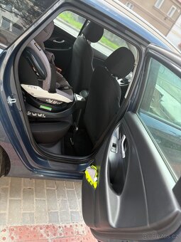 Hyundai i30 Combi 1.6 Crdi - 13
