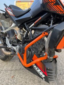 KTM Duke 125 - 13