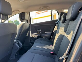 Renault Megane 1.5 dCi - 13
