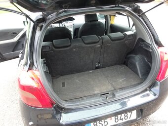 Toyota Yaris 1.3i r.v.2008 (64 kw) stk:6/2027 Koupeno v ČR - 13