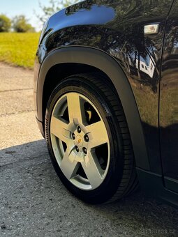 Chevrolet Orlando, 2.0TDI 120kw, 7.míst, 1.majitel, tažné - 13