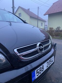 Opel Zafira 1.6 16V 74kW 7 míst. - 13