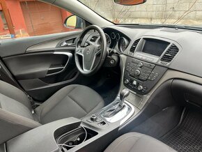 Opel Insignia 2.0 CDTi 118KW 2010 - 13