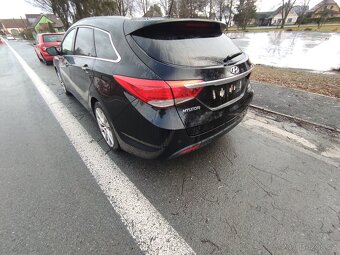 Hyundai i40 2012 - 13