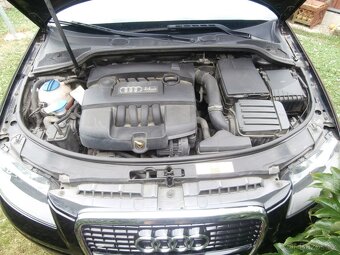 Prodám Audi A3, 1,6i Sportback, rok 2006 - 13