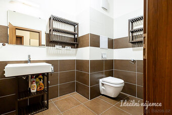 Pronájem bytu 2+kk, Počernická, Praha - Malešice, Praha 10 - 13