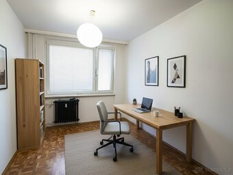 Byt 3+1 v OV po rekonstrukci, 84,6 m2 s prosklenou lodžií - - 13