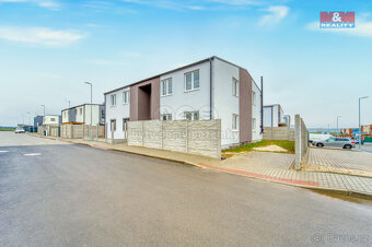 Prodej bytu 3+kk, 74 m², se zahradou ve Vochově - 13