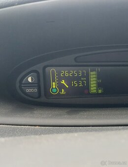 Citroën xsara picasso 1.6 hdi diesel - 13