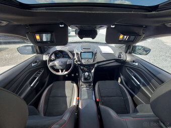 Ford Kuga 2,0 TDCi 4x4 ST-Line 180PS S.KNIHA - 13