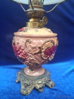 Petrolejová lampa z majoliky - 13