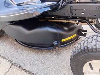 Prodám zahradní traktor Hurricane - 13