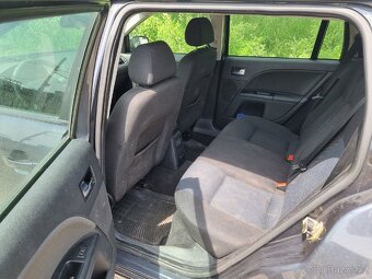Ford Mondeo 2.0TDCi 96kW Klima Tažné Tempomat - 13