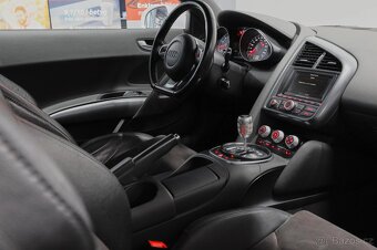 Audi R8 Coupé 4.2 FSI V8 Quattro - 13