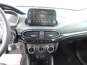 Fiat Tipo Combi 1.6Mjet,96KW,2021,Dig.štít,led světla,ČR-21% - 13
