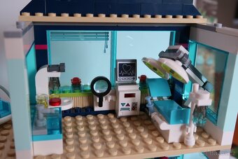 LEGO® Friends 41318 Nemocnice v Heartlake - 13