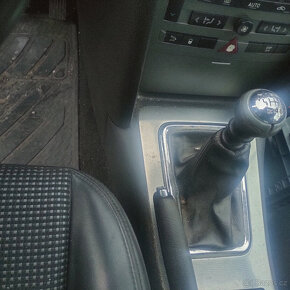 Peugeot 407 - 13