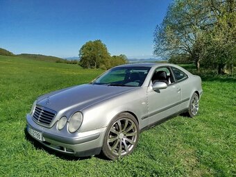 Mercedes-Benz CLK W208 - 13