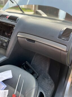 Škoda Octavia 2 2.0tdi 103Kw BKD (Náhradní díly) - 13