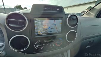 PARTNER 1.2 PT 81kW, kamera, NAVI - 13