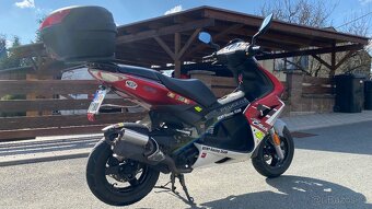 Peugeot JetForce 50 C-Tech - 13