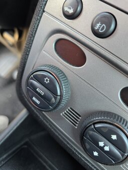 Alfa Romeo 147 1.6eko 77kw, klima, el.okna - 13