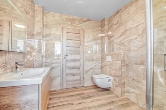 Prodej novostavby rodinného domu ve Hnojníku - 13