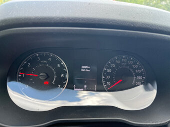 Dacia Duster 1,6 SCe, PRESTIGE, CZ, servis. - 13