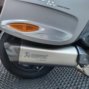 CAN-AM Spyder 1330 RT-S, Special Series, původ ČR, Akrapovič - 13