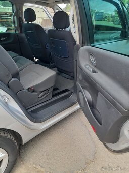 RENAULT ESPACE IV DIESEL 2DCI PANORAMA R.V.11.2010 - 13