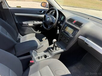 Škoda Octavia Scout 4x4 2.0TDi 103kW manuál, 9/2008 původ ČR - 13