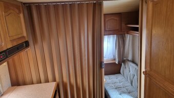 KNAUS AZUR 380-STAN-100km/h-635 kg-PRVNÍ MAJITEL - 13