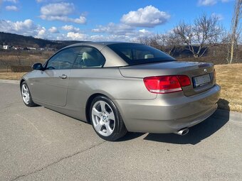 BMW 320d 130 kW CABRIOLET XENON NAVI KŮŽE - 13