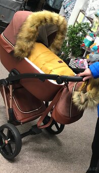 Prodám Kočárek Jasmine Camino 3 kombinaci - 13