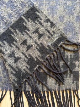 šálky slabé, teplé, tunel na krk - 13