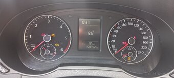 Volkswagen Sharan 2.0 TDi - 13