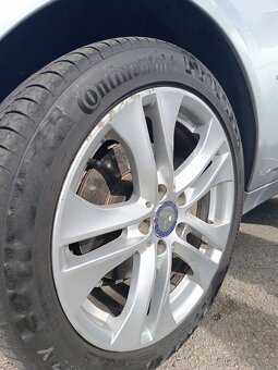 Mercedes Benz Avantgard - 13