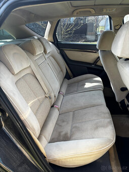 Peugeot 407 2.0 HDI 100kW, Panorama, Kombi, Tažné - 13