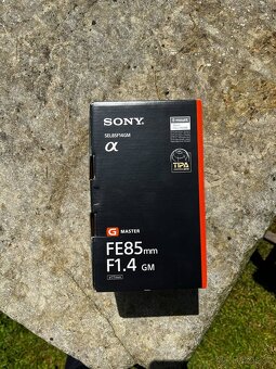 Sony GM 85 mm f/1.4 zánovní objektiv v perfektním stavu - 13
