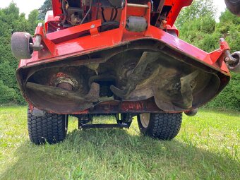 Zahradní traktor Kubota GZD 21 HD Zero Turn - 13
