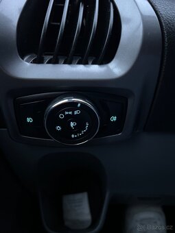 PRODÁM FORD TRANSIT CUSTOM – 2.2 TDCi • BOHATÁ VÝBAVA • PLNĚ - 13