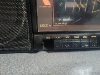 BOOMBOX SHARP 3× - 13