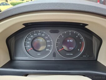 Prodám Volvo XC70 2,4 D5 AWD MY 2007 - 13