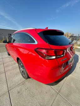 Hyundai i30 kombi 1.6crdi 85kw smart původ Cz DPH - 13
