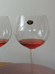 Vinné skleničky (Velké) s krabici (Bílý satenový vnitřek) - 13