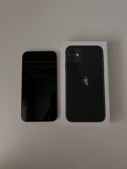 Černý iPhone 11, 128 GB - 13