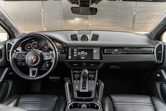 Predám Porsche Cayenne Turbo 4x4 A/T - 13