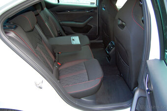 Škoda Octavia 4 IV RS PHEV záruka Matrix - 13